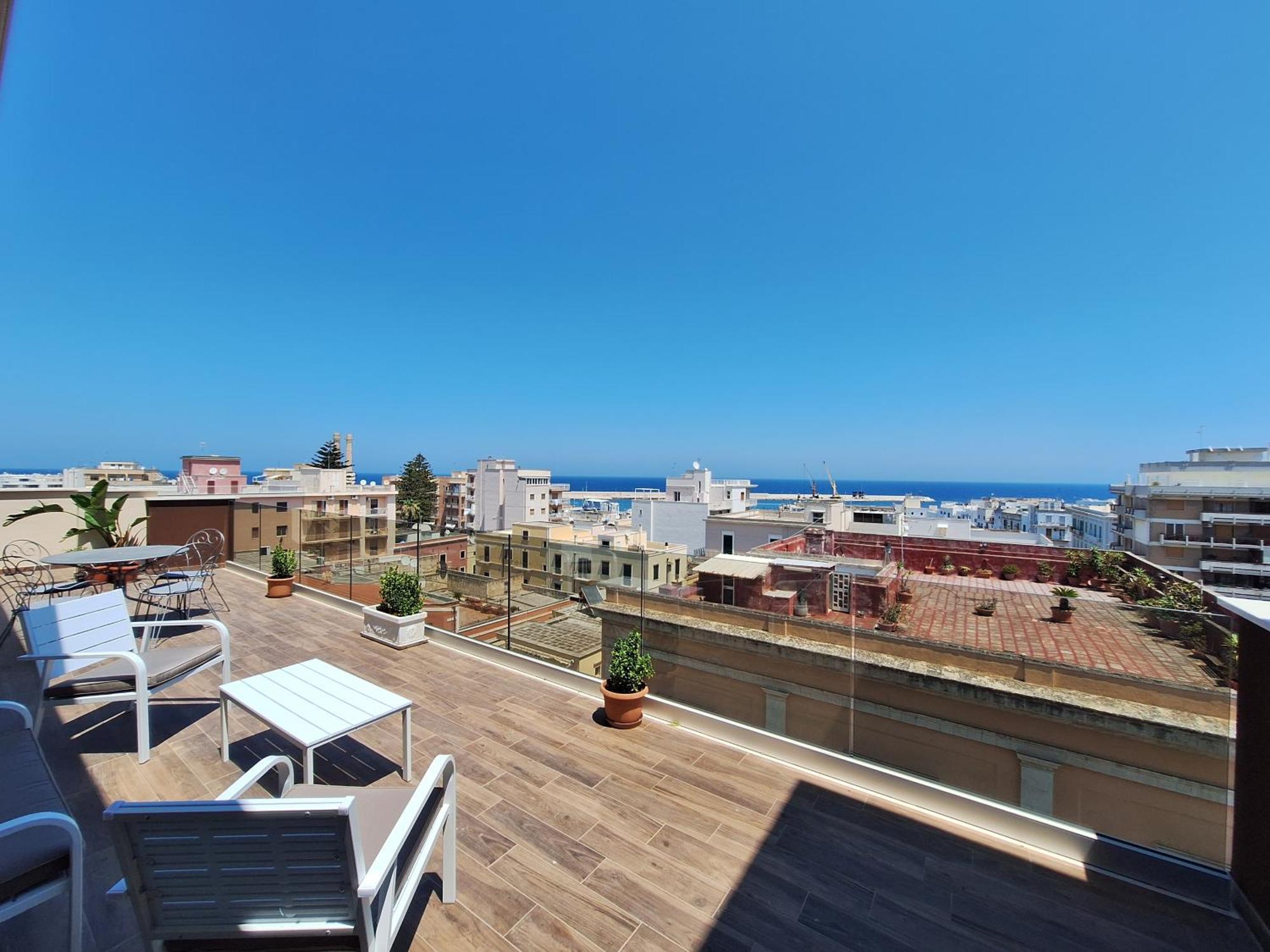 Vistamare House Hotel Монополи Екстериор снимка